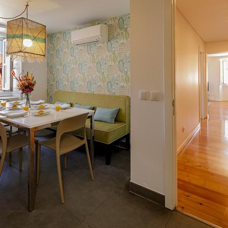 Chiado Premium Two Bedroom Apartment By Les Deux Mariettes Lisbon Luaran gambar
