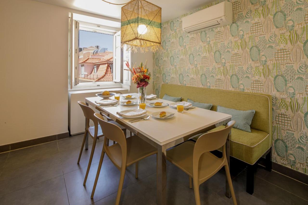 Chiado Premium Two Bedroom Apartment By Les Deux Mariettes Lisbon Luaran gambar